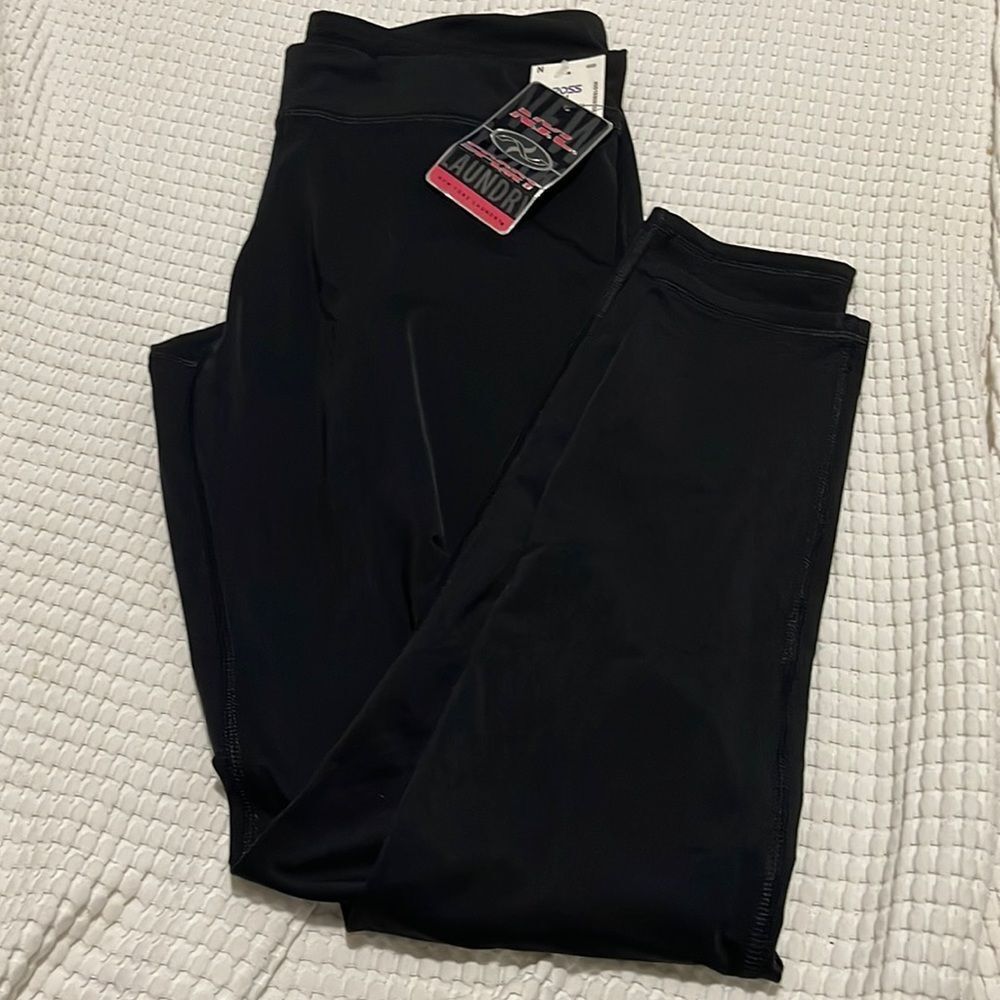 NWT- N.Y.L. Sport - L